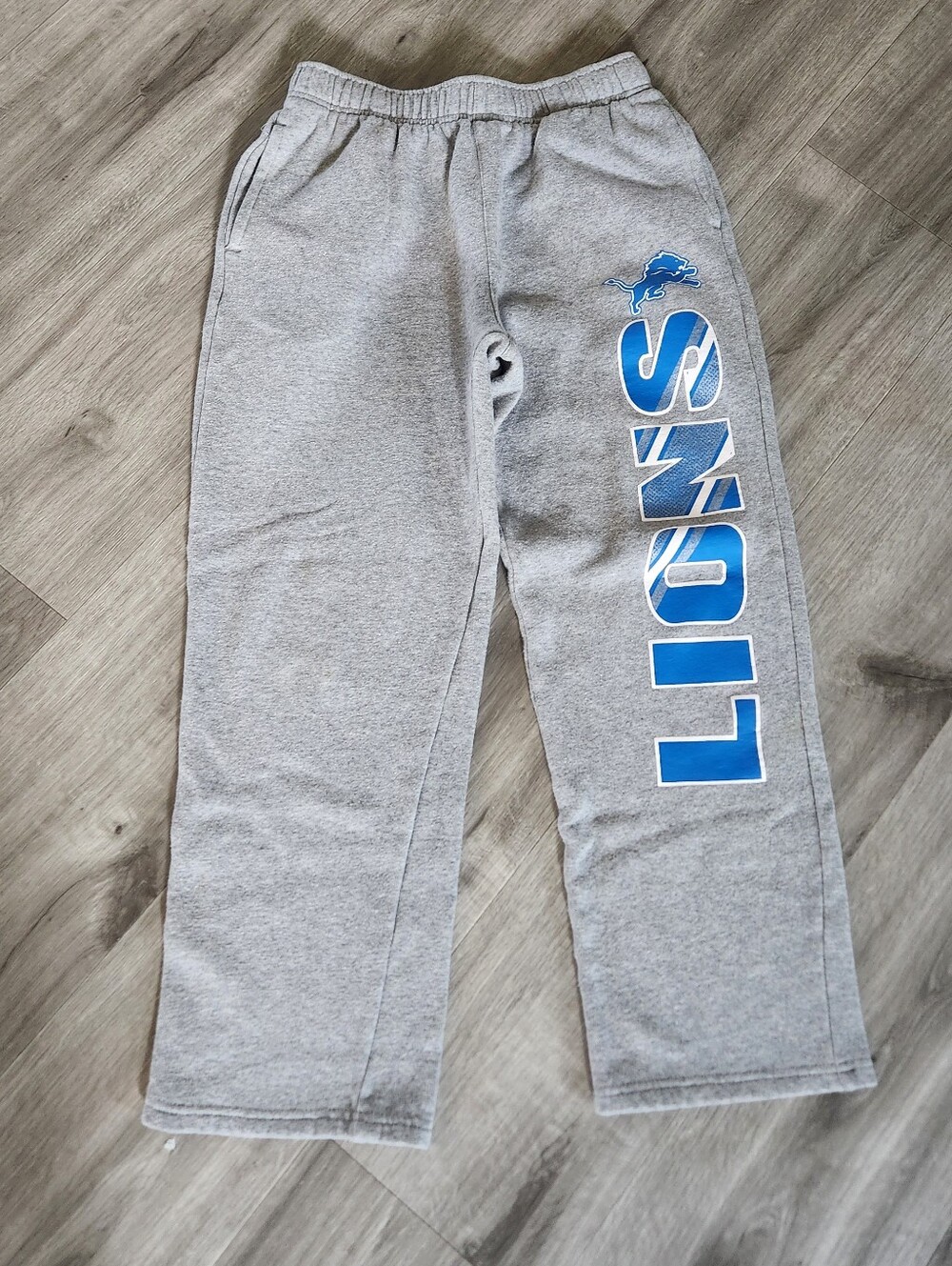 Detroit Lions NFL Youth XL wide Leg Sweatpants Gray